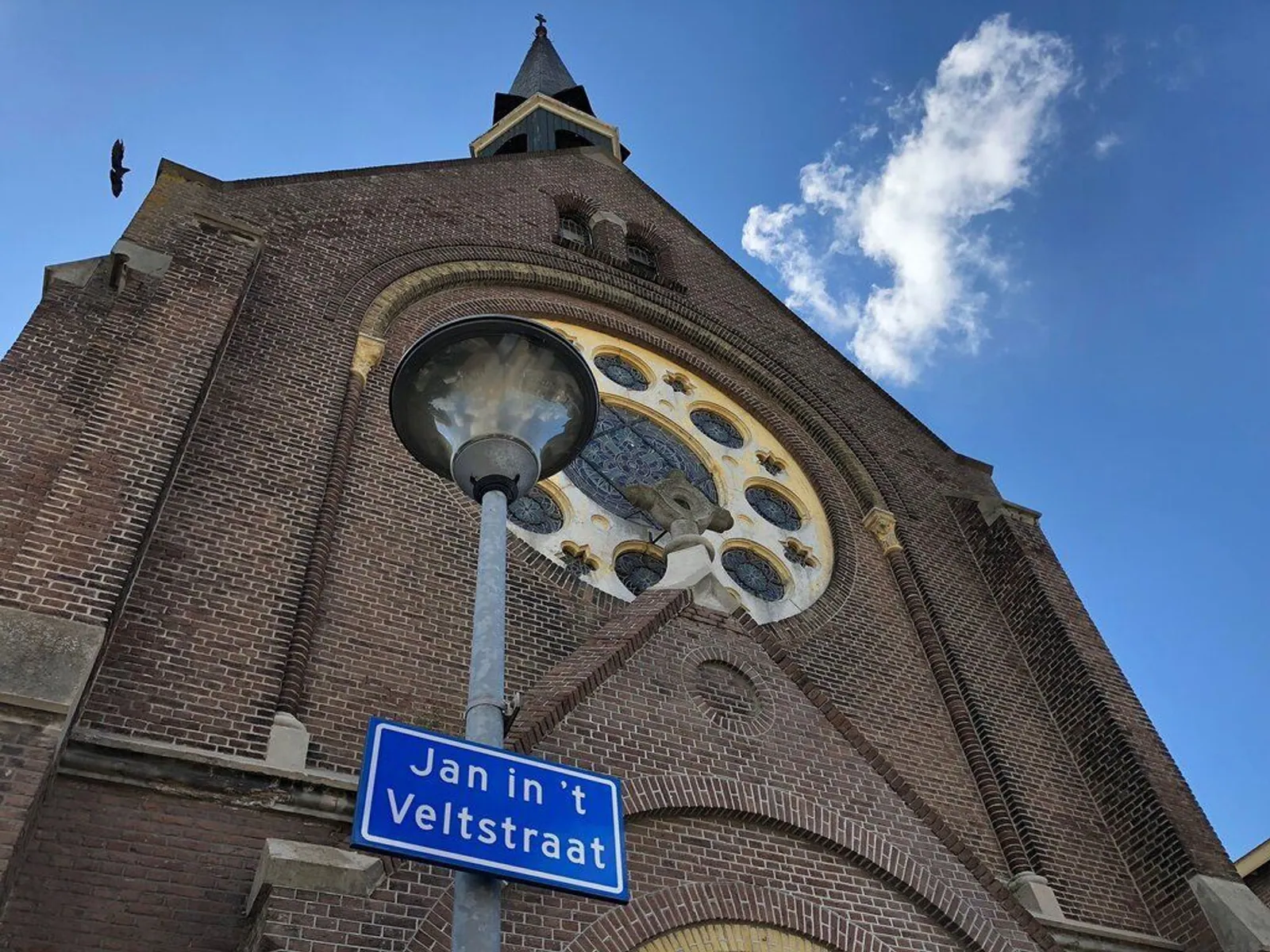 O.L.V. Onbevlekt Ontvangen-kerk, Den Helder – de O.L.V. Onbevlekt Ontvangen-kerk aan de Jan in 't Veltstraat