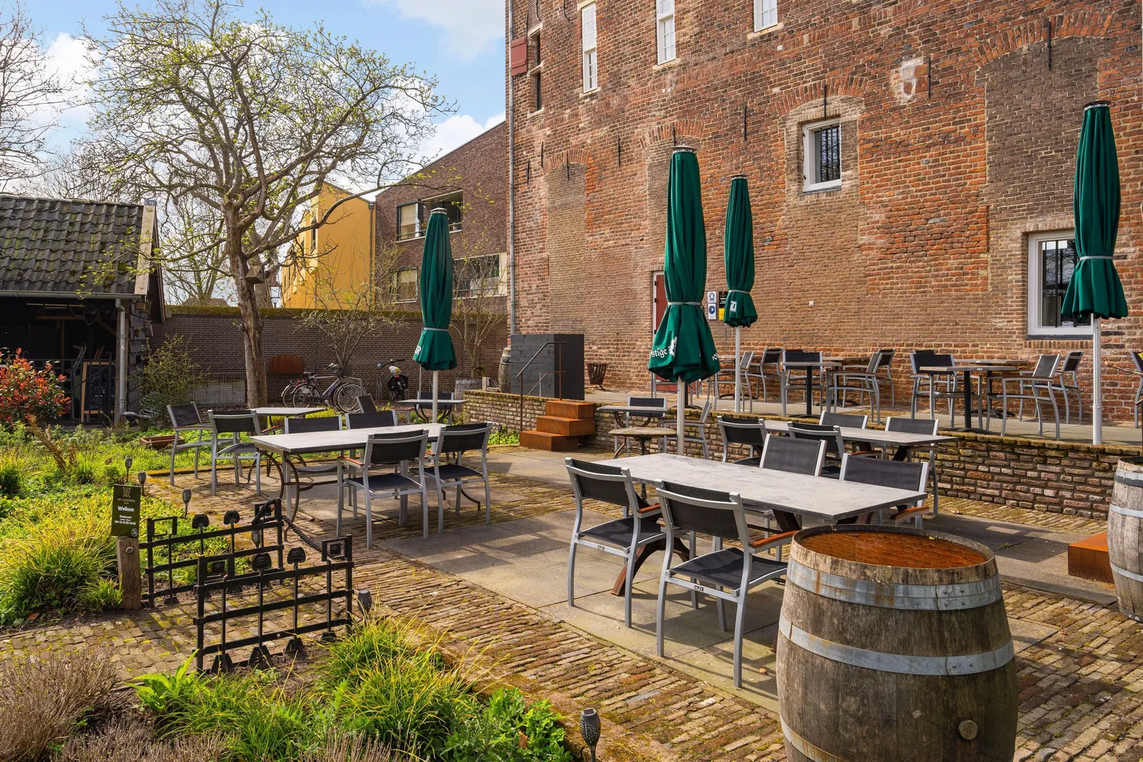 Het Arsenaal, Doesburg – de tuin achter de oude muren