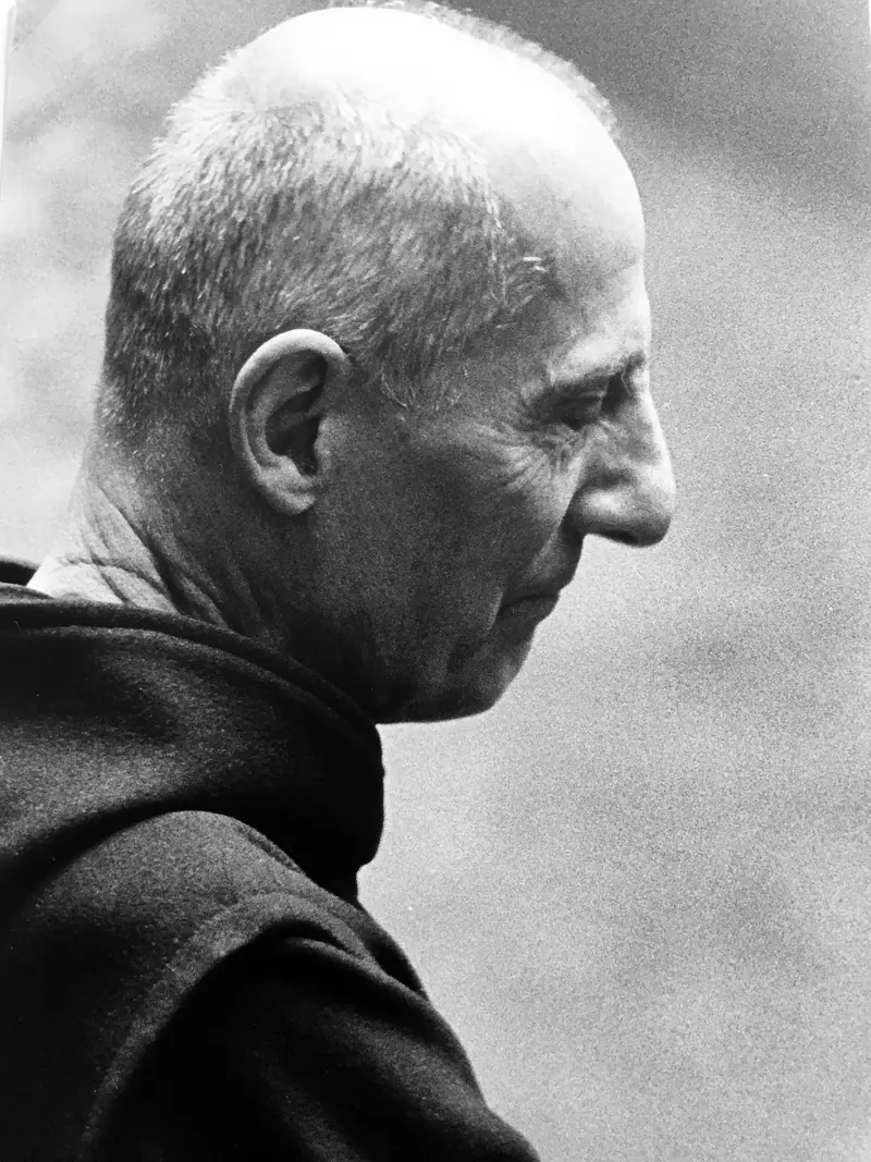 Portret van Dom Hans van der Laan