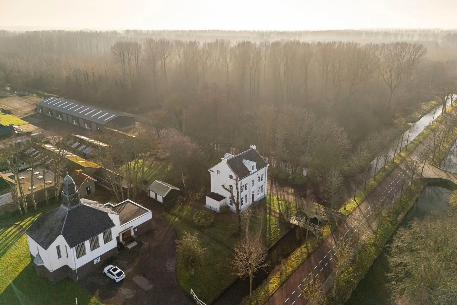 Pastorie Westerweg, Purmerend – de Purmer rondom, in de ochtendnevel