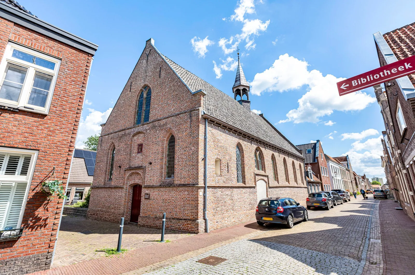 Heilige Geestkapel, Vollenhove – kapel en woning in de straat